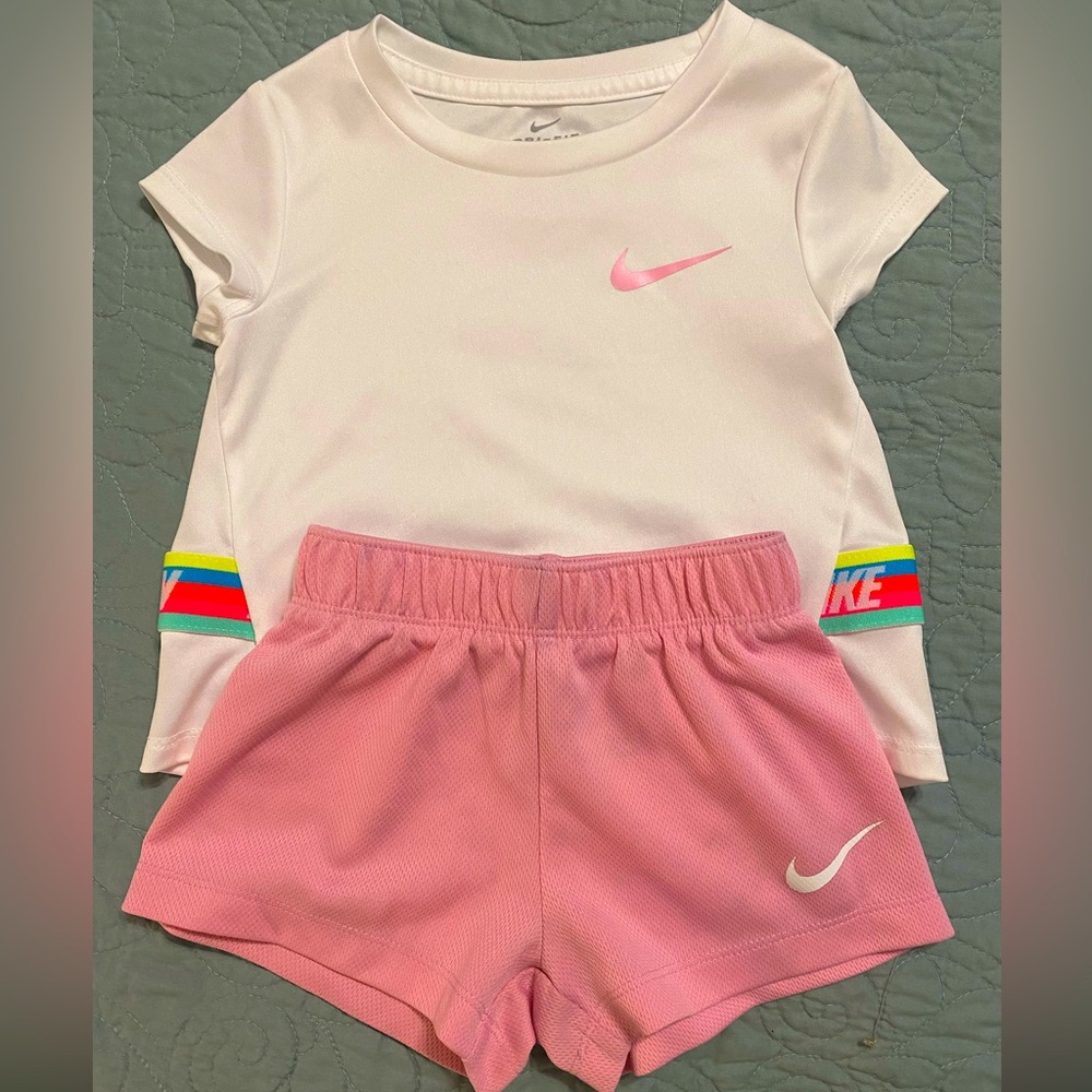 2T Nike short set